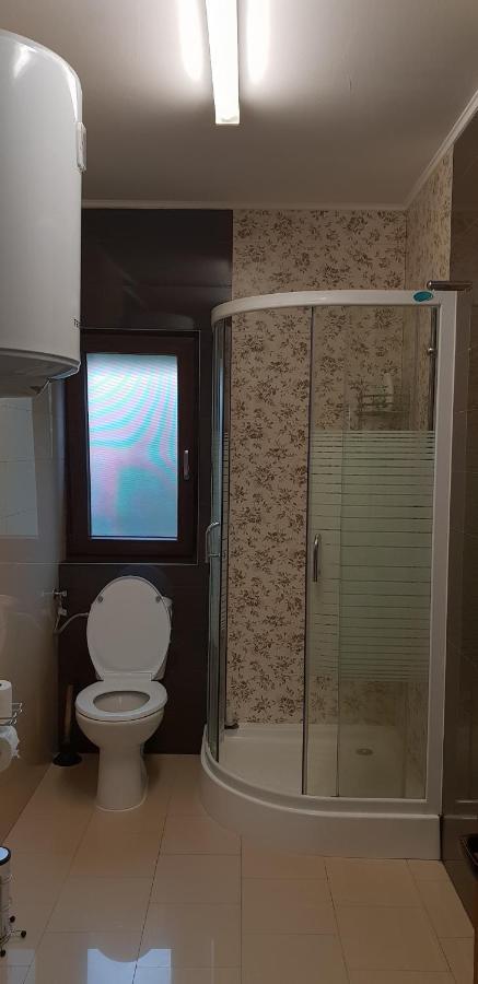 Limpedea House Appartement *